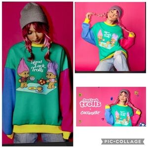 Cakeworthy x Good Luck Trolls Graphic Colorblock Green Multi Sweatshirt Size 2XL